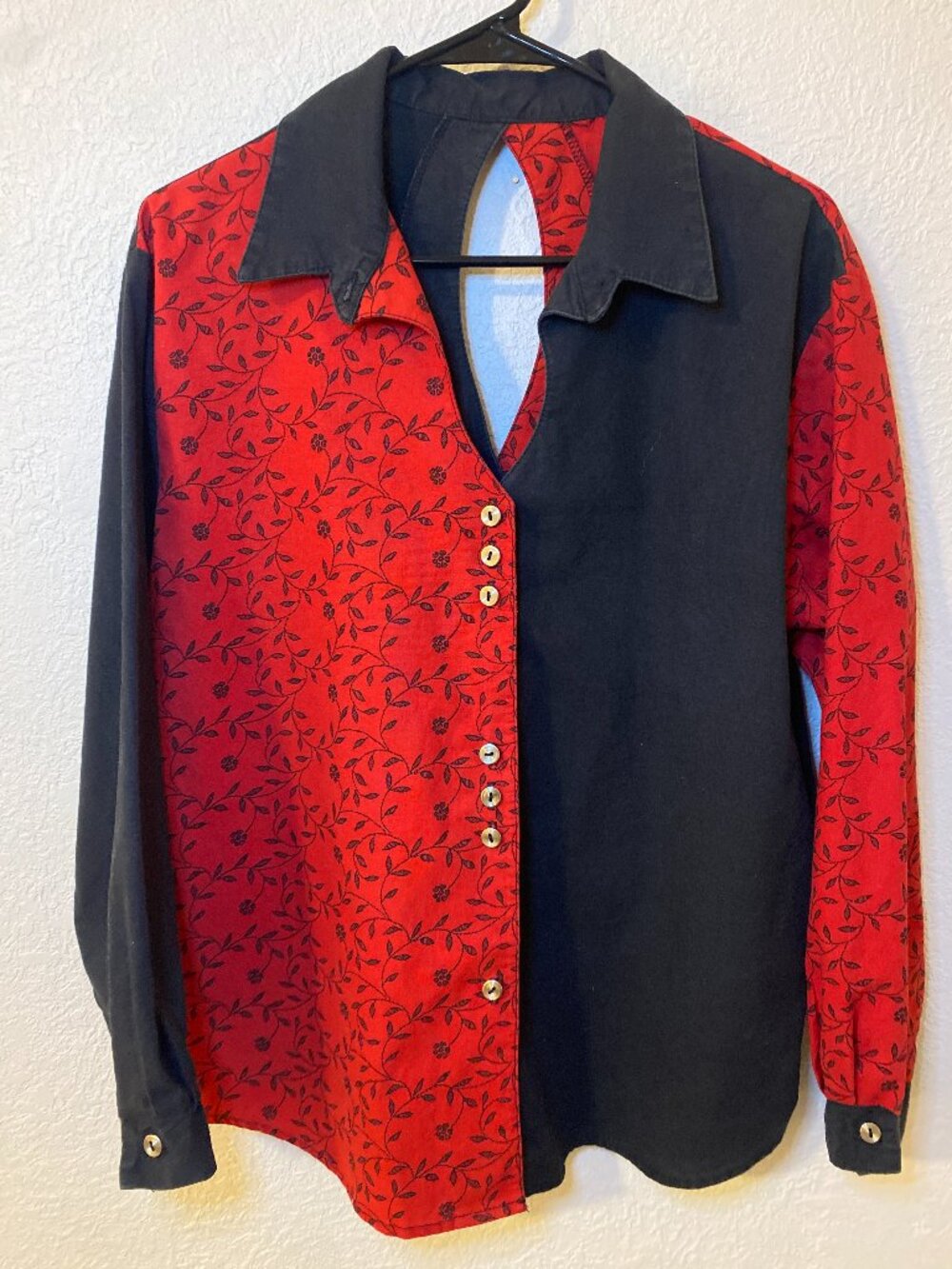 Vintage Ozark Mountain Jean Co Womens L Western Shirt Red Black Floral USA